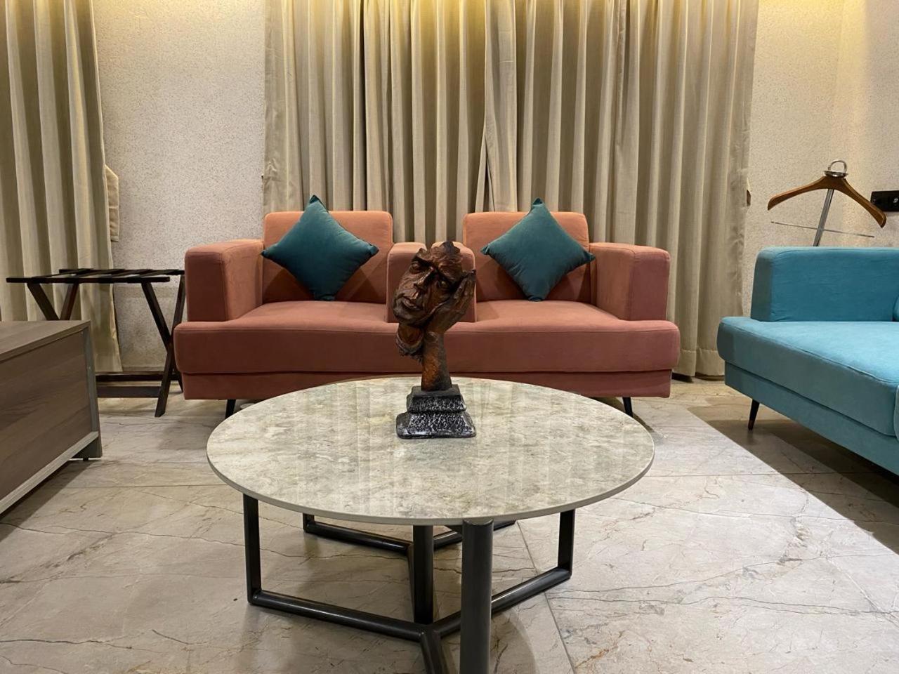 Lords Eco Inn Navsari Exteriér fotografie