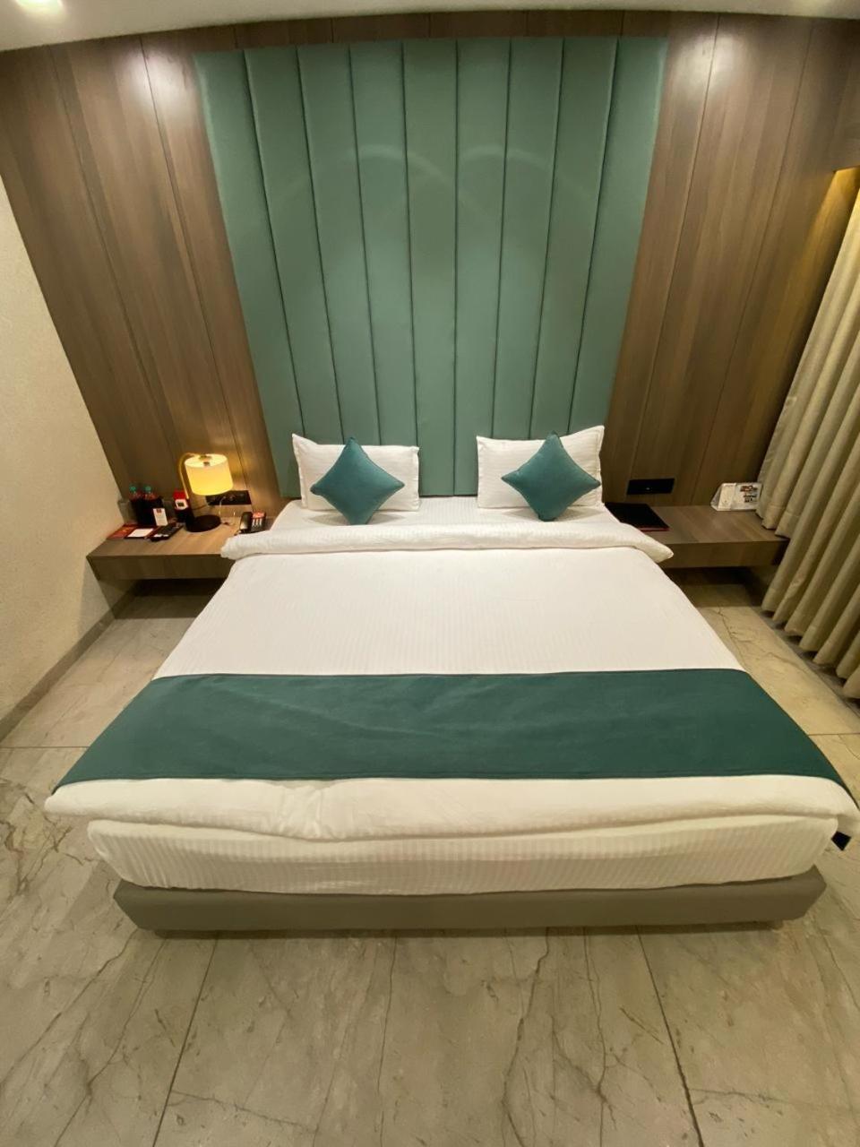 Lords Eco Inn Navsari Exteriér fotografie