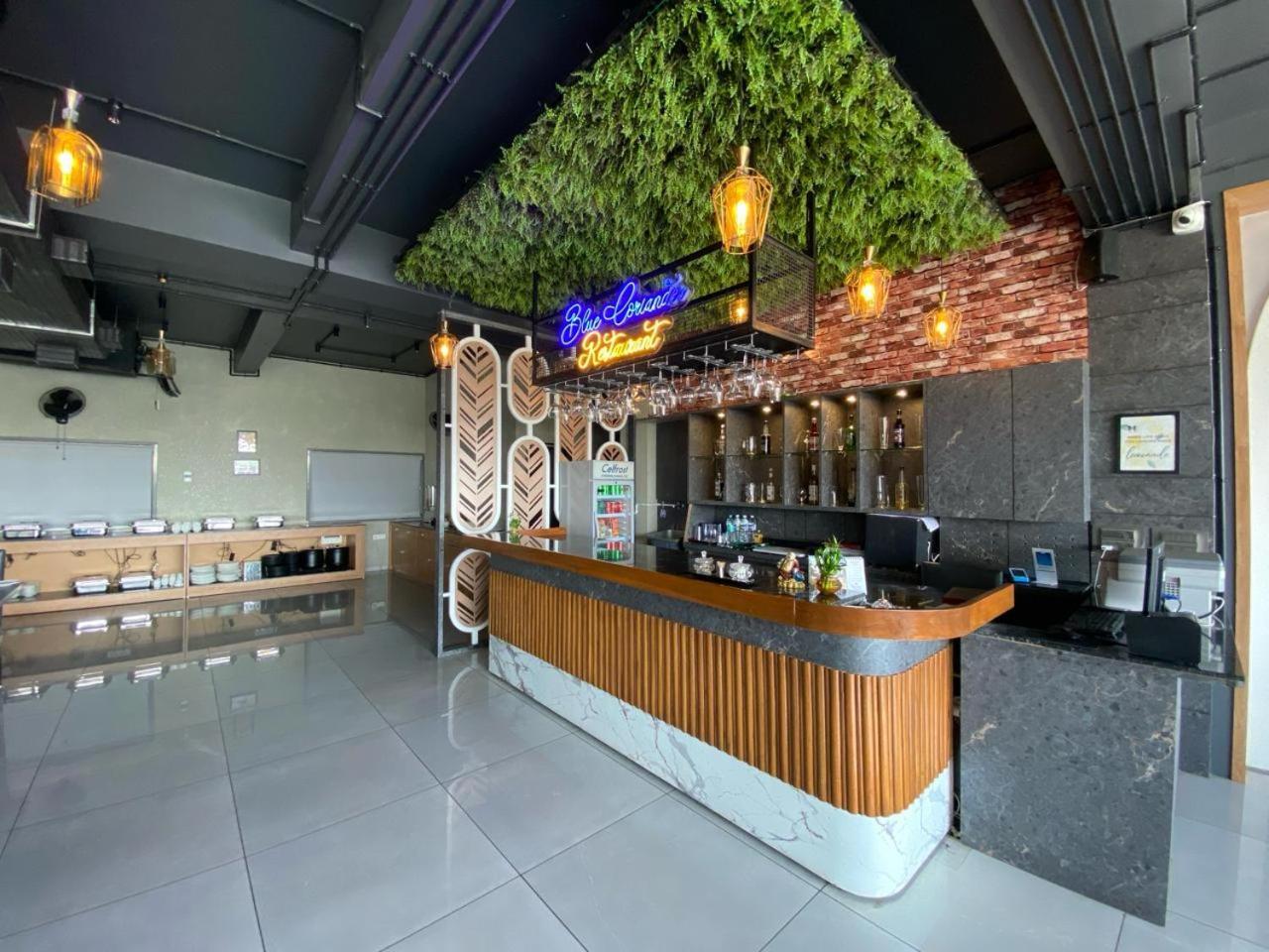Lords Eco Inn Navsari Exteriér fotografie